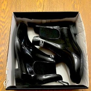 London Fog Wellington Rain Boots